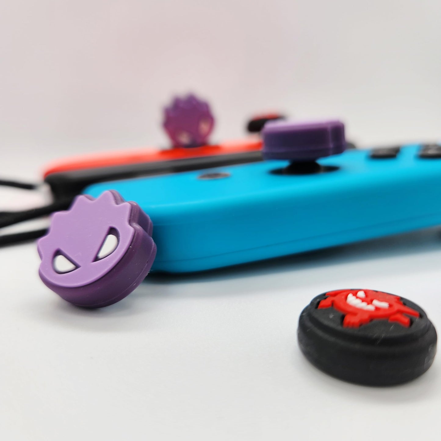 4X Joystick Kappen Kompatibel mit Switch Grip Joy Con Grip Thumbstick Grip Switch Lite OLED Zubehör Thumb Grips
